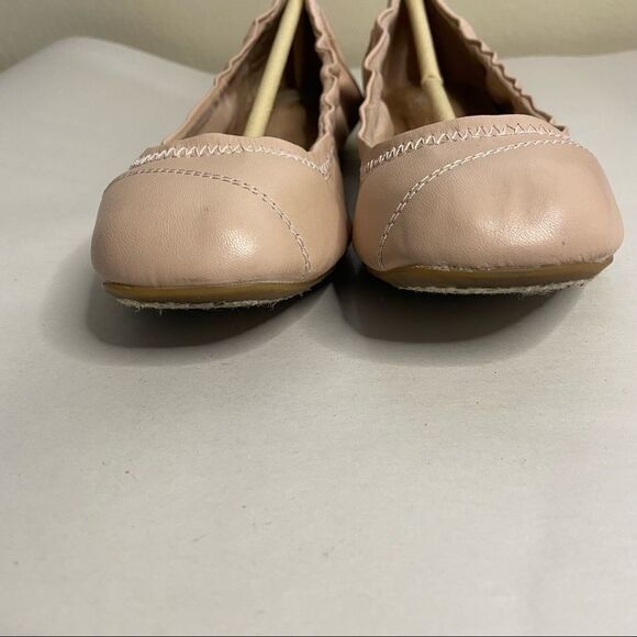 TOMS VEGAN LEATHER BALLET FLATS in NUDE - Picture 4 of 7